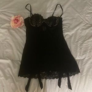 Victoria’s Secret Lingerie Size 34B ♥️